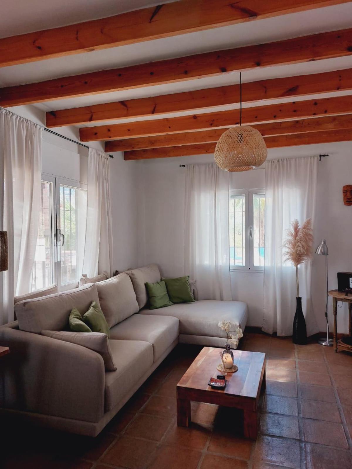 Villa Competa Luaran gambar