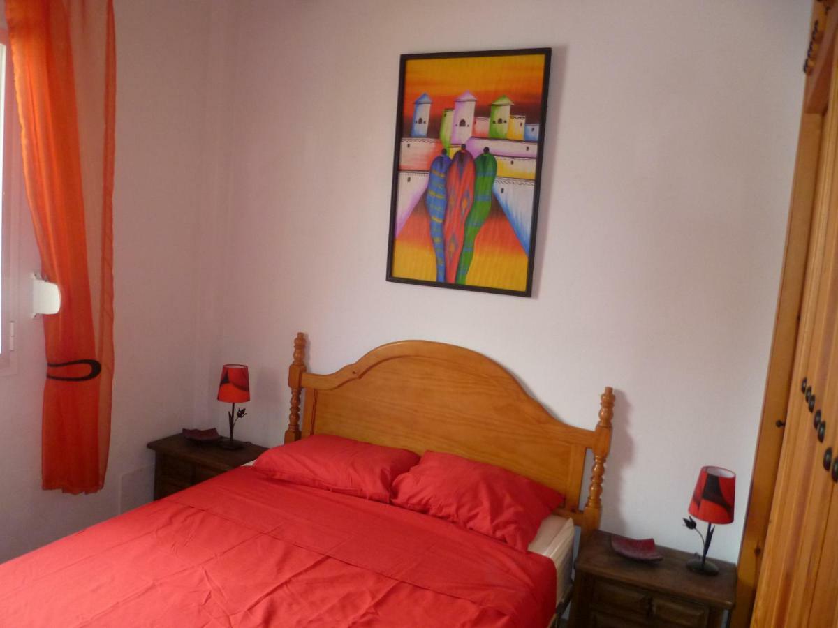 Villa Competa Luaran gambar